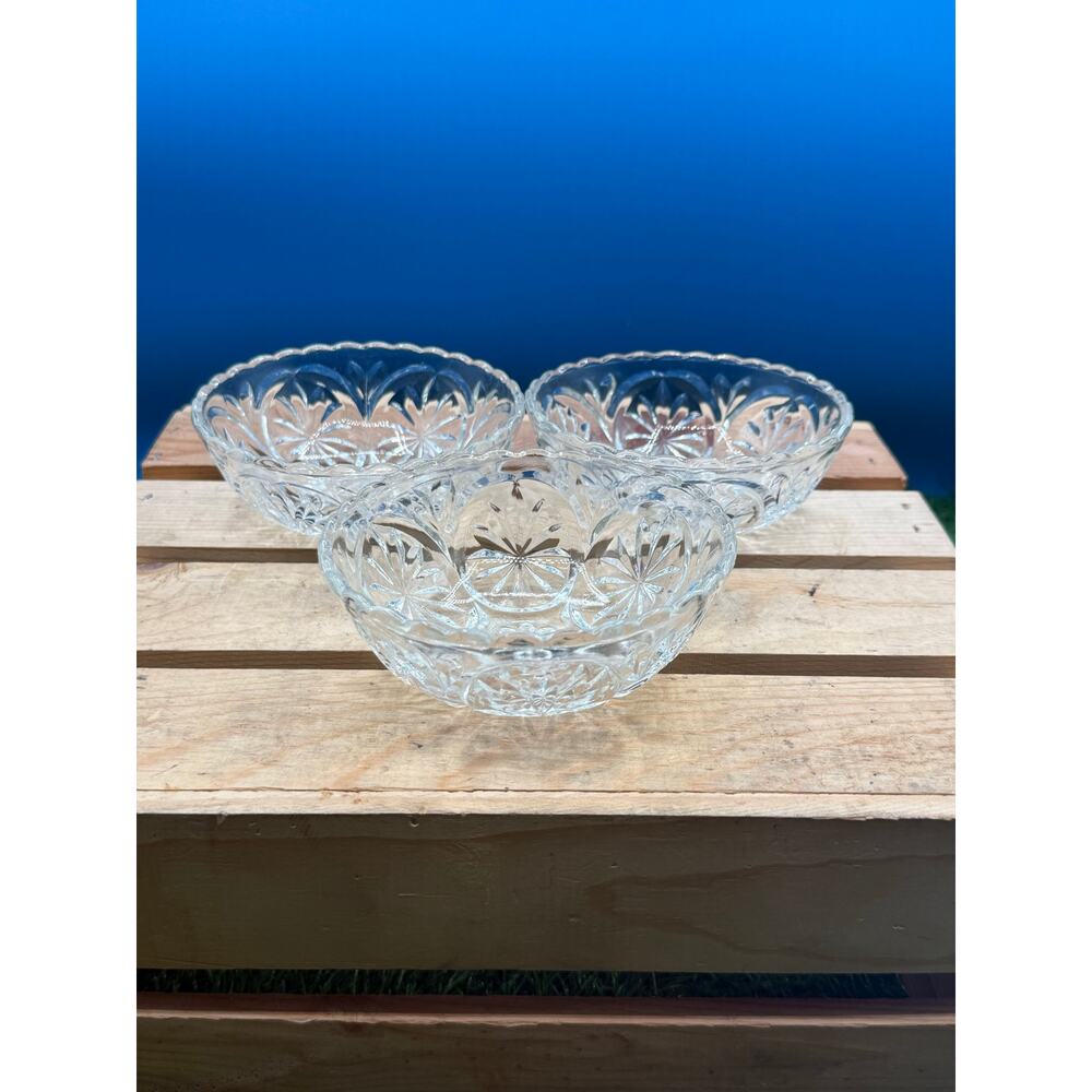 Vintage Clear Pressed Glass Dessert Bowls Starburst and Arch Pattern - Set of 3